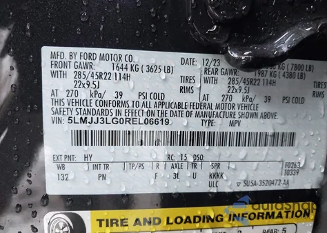 2024 Lincoln Navigator Reserve L z USA, uszkodzony, nr VIN 5LMJJ3LG0REL06619